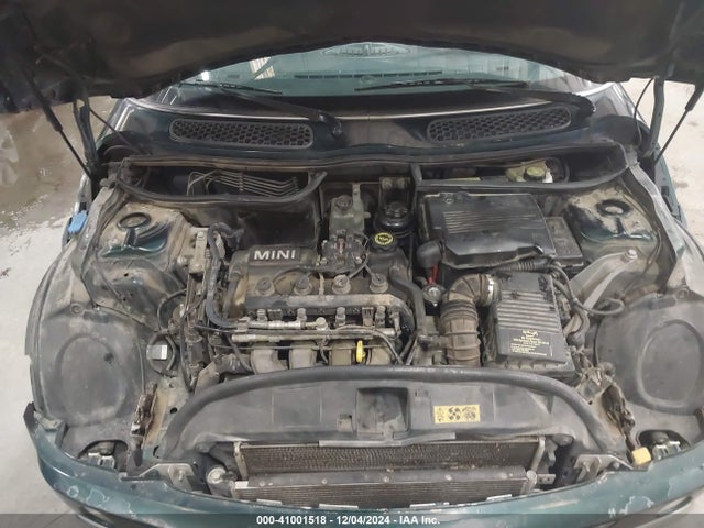 2002 MINI COOPER WMWRC33472TC33910 Photo 9