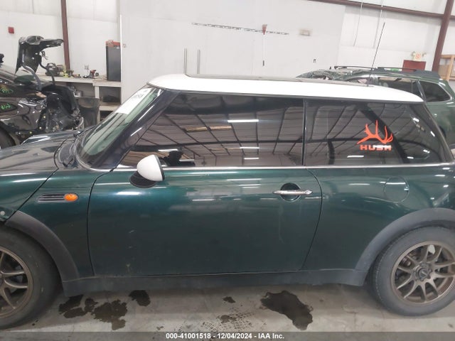 2002 MINI COOPER WMWRC33472TC33910 Photo 5