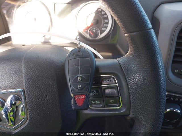 RAM 1500 Express  4x4 6'4 Box 2018 1C6RR7FT7JS351122 Image 11