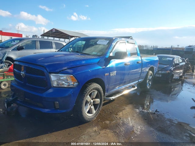RAM 1500 Express  4x4 6'4 Box 2018 1C6RR7FT7JS351122 Image 2