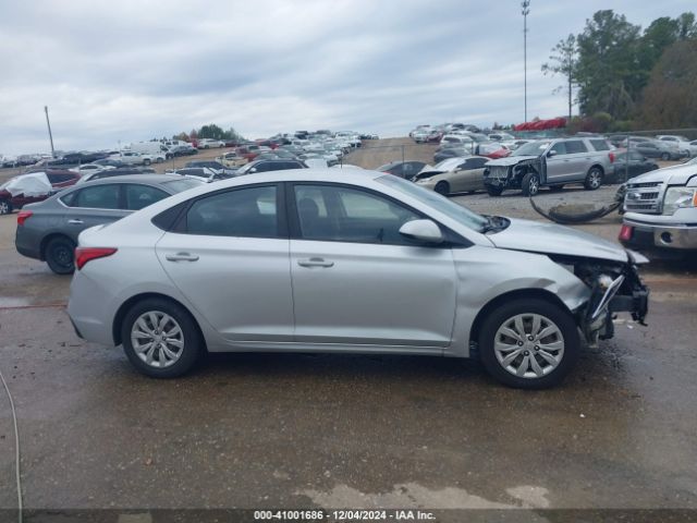3KPC24A37JE011982 Hyundai ACCENT SE