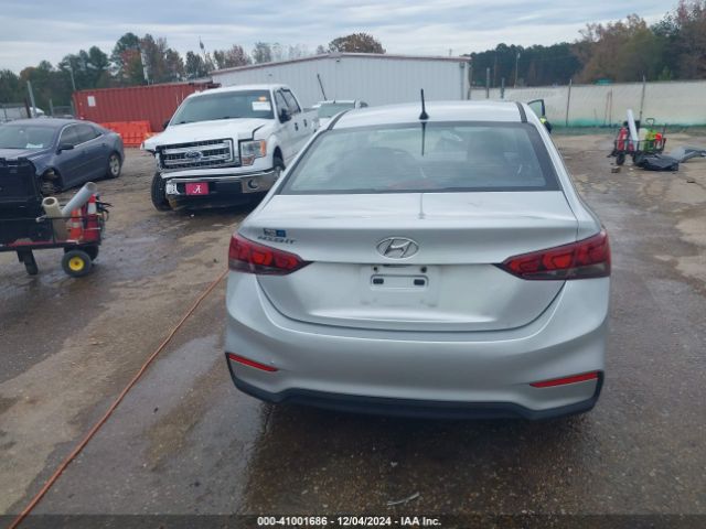 3KPC24A37JE011982 Hyundai ACCENT SE