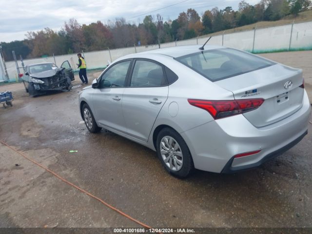 3KPC24A37JE011982 Hyundai ACCENT SE