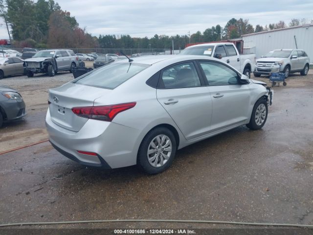 3KPC24A37JE011982 Hyundai ACCENT SE