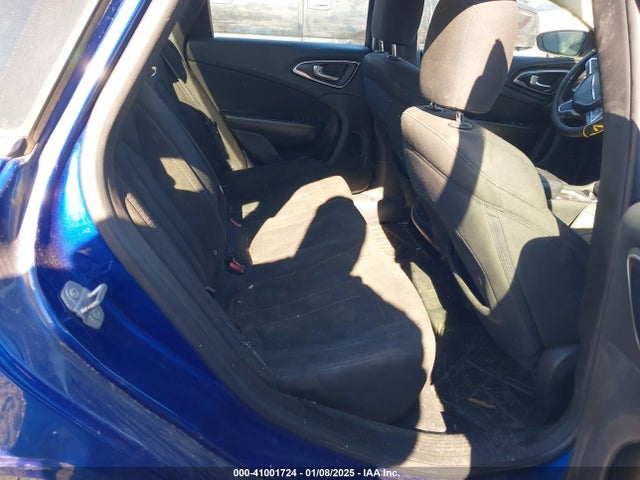 Chrysler 200 Limited 2015 1C3CCCAB5FN701929 Image 8