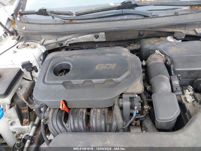 Hyundai Sonata 2016 5NPE24AF3GH416924 Image 10