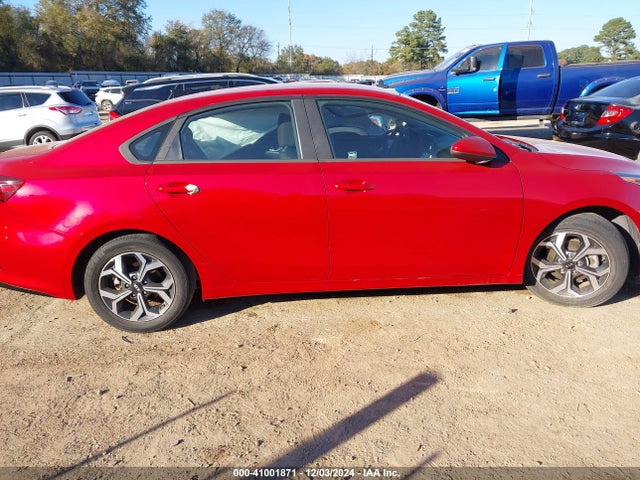 KIA Forte Lxs 2019 3KPF24AD0KE010096 Image 13