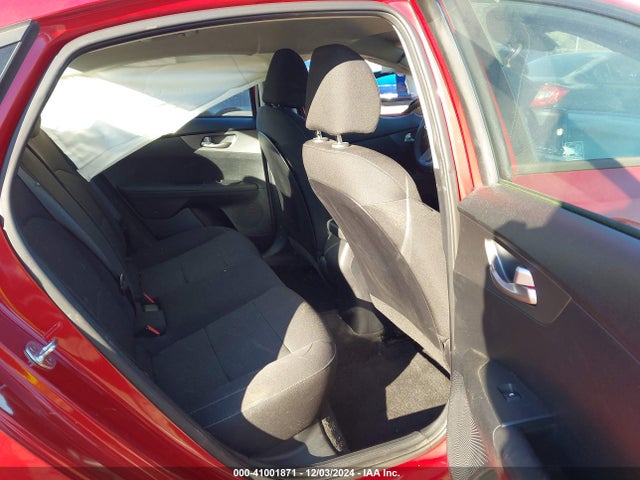 KIA Forte Lxs 2019 3KPF24AD0KE010096 Image 8