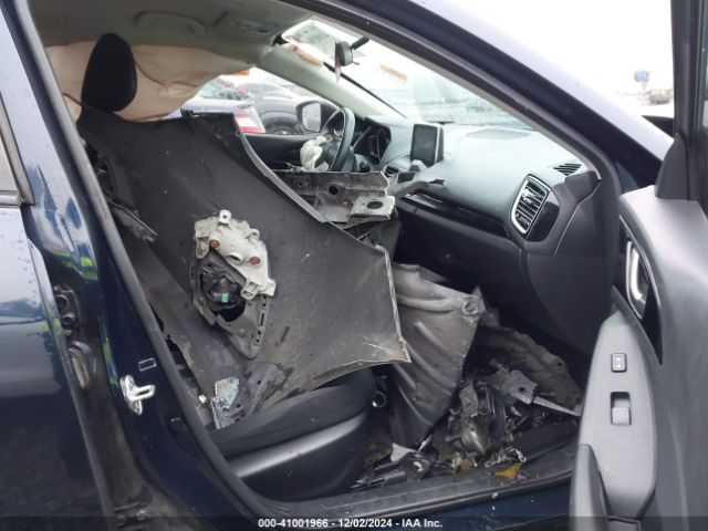 JM1BM1U79F1271345 Mazda Mazda3 I Sport
