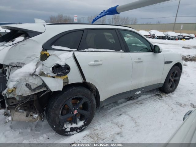 SADCJ2FX2KA609389 Jaguar F-pace 25t Premium