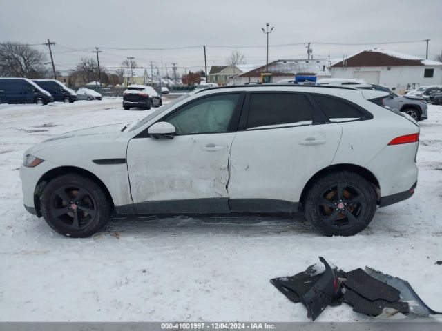 SADCJ2FX2KA609389 Jaguar F-pace 25t Premium