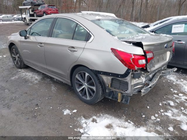 4S3BNAN60F3044052 Subaru Legacy 2.5i Limited