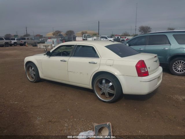 2010 CHRYSLER 300 2C3CA5CV3AH327878 Photo 2