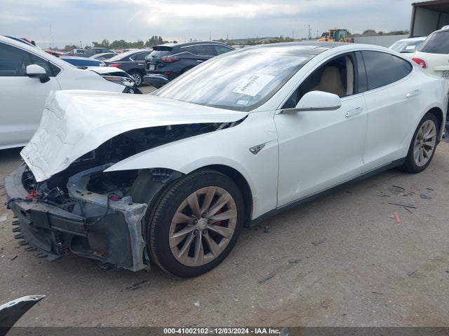 2013 TESLA MODEL S 5YJSA1AC7DFP10914 Photo 1