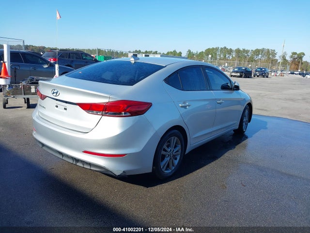 Hyundai ELANTRA SEL 2018 5NPD84LF3JH258857 Image 4
