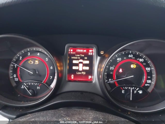 3C4PDCGG8FT698652 Dodge Journey Crossroad