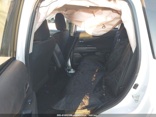 JA4AD2A38GZ016458 Mitsubishi Outlander Es