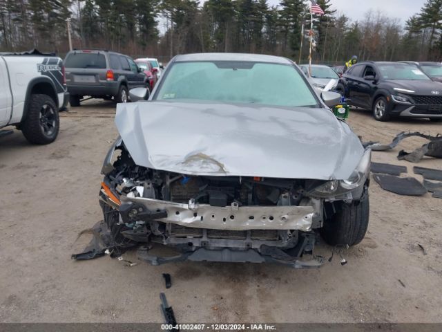 JM1BM1V70E1107284 Mazda Mazda3 I Touring