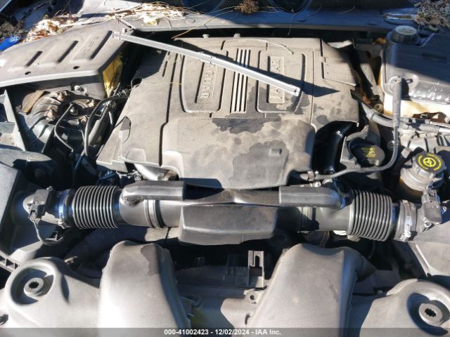 2011 JAGUAR XJ SAJWA2GB2BLV07950 Photo 9