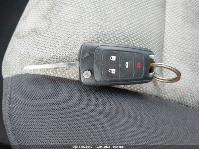 1G1PA5SGXE7469283 Chevrolet Cruze Ls Auto