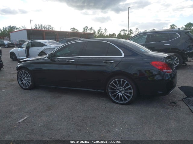 55SWF4JB5JU265577 Mercedes-Benz C 300