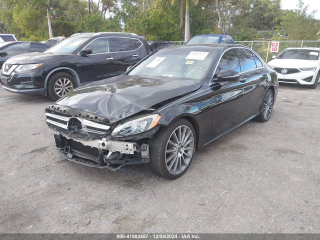 55SWF4JB5JU265577 Mercedes-Benz C 300