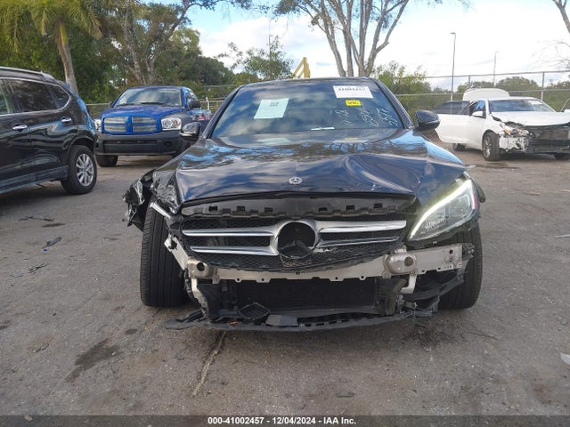 55SWF4JB5JU265577 Mercedes-Benz C 300