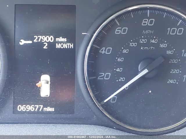 JA4AD3A38JZ018708 Mitsubishi Outlander Le