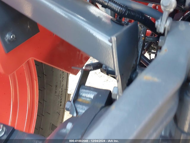 Продажа на аукционе авто 2024 Kubota Mx5400, vin: KBUL3BHRJR8D34460, номер лота: 41002548