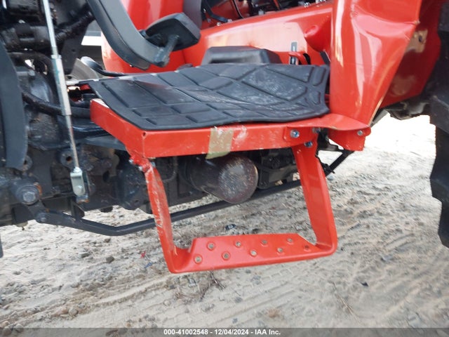 Продажа на аукционе авто 2024 Kubota Mx5400, vin: KBUL3BHRJR8D34460, номер лота: 41002548