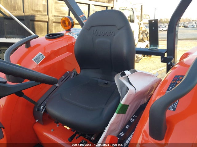 Продажа на аукционе авто 2024 Kubota Mx5400, vin: KBUL3BHRJR8D34460, номер лота: 41002548
