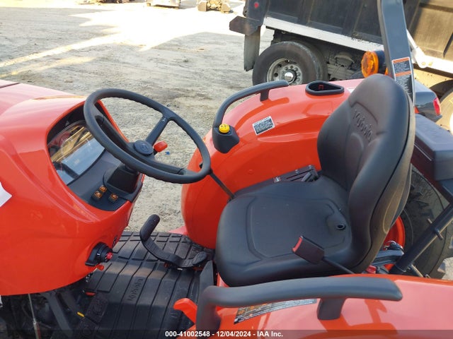 Продажа на аукционе авто 2024 Kubota Mx5400, vin: KBUL3BHRJR8D34460, номер лота: 41002548