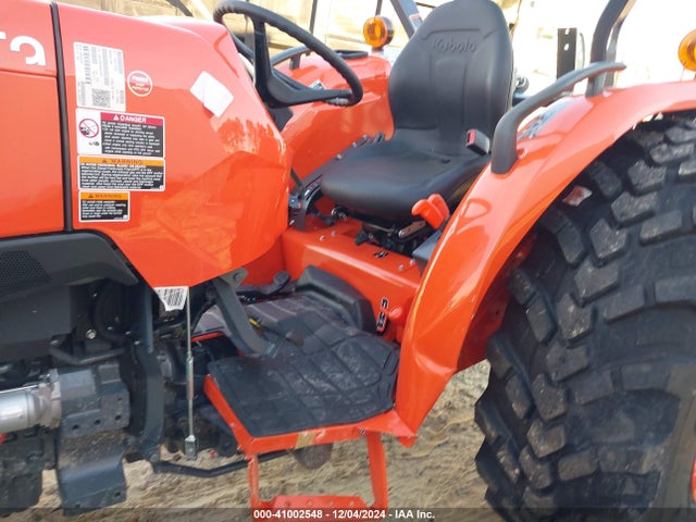 Продажа на аукционе авто 2024 Kubota Mx5400, vin: KBUL3BHRJR8D34460, номер лота: 41002548