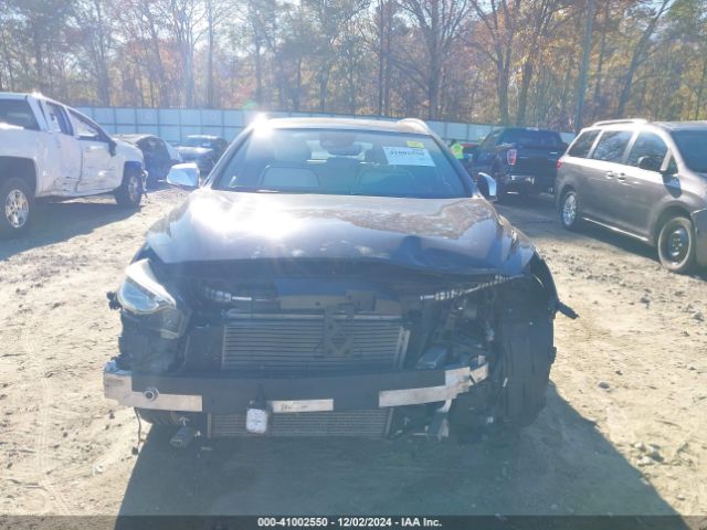 SJKCH5CP2JA044991 Infiniti Qx30 Premium