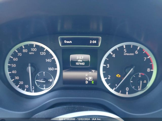 SJKCH5CP2JA044991 Infiniti Qx30 Premium