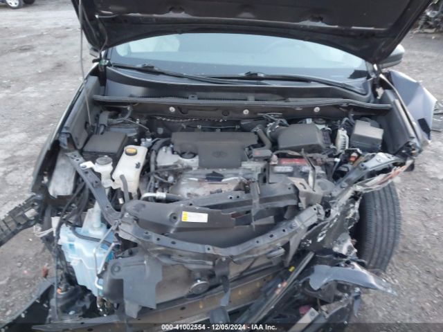 2T3ZFREV6HW346513 Toyota RAV4 LE