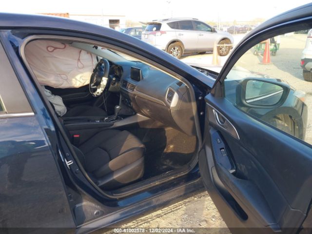 3MZBN1U76JM159009 Mazda Mazda3 Sport