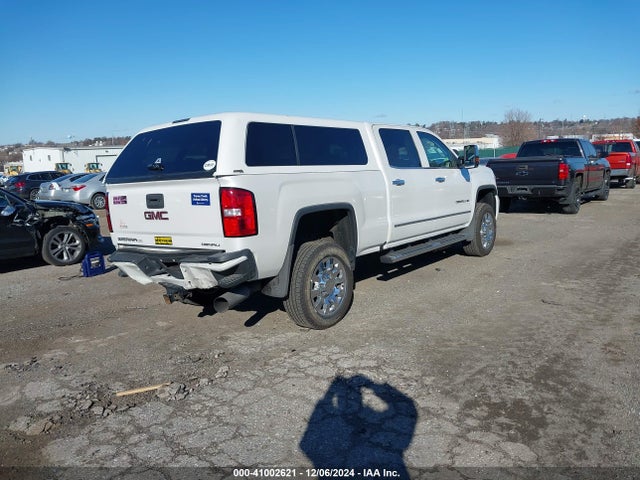 1GT12UEY2JF207623 GMC Sierra 2500hd Denali