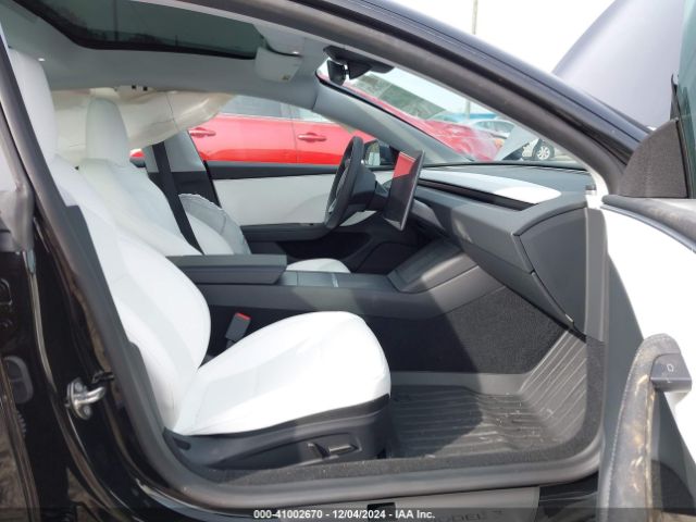 5YJ3E1EA9RF821831 Tesla Model 3 Rear-wheel Drive