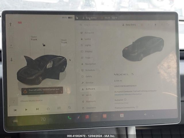 5YJ3E1EA9RF821831 Tesla Model 3 Rear-wheel Drive