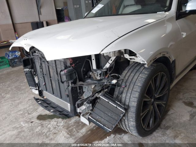 5UXCX6C04L9C18399 BMW X7 M50i