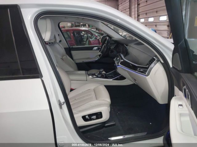 5UXCX6C04L9C18399 BMW X7 M50i