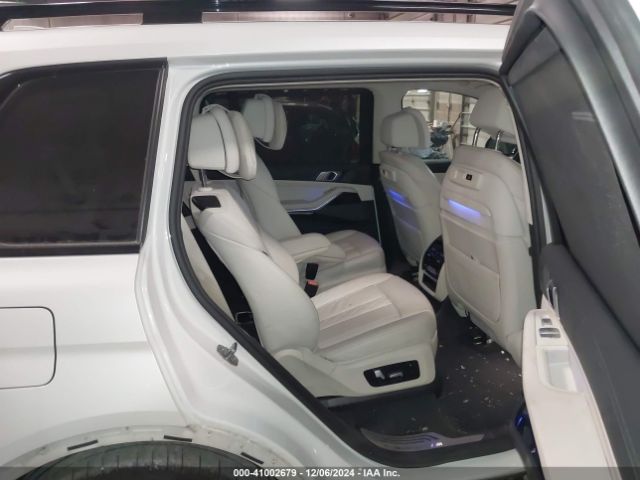 5UXCX6C04L9C18399 BMW X7 M50i