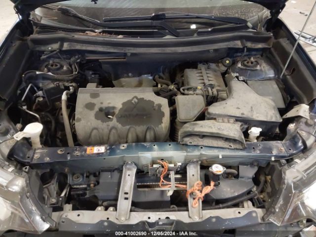 JA4AZ3A3XJZ004360 Mitsubishi Outlander Se