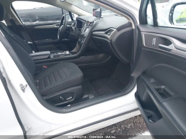 3FA6P0LU8JR206548 Ford Fusion Hybrid Se