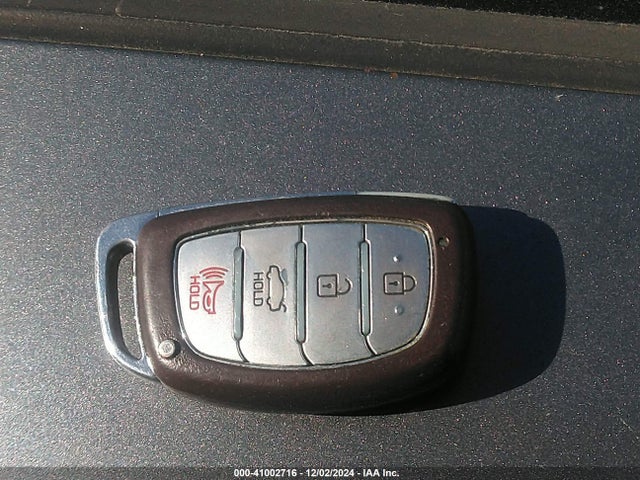 Hyundai Elantra Value Edition 2018 5NPD84LF5JH399963 Image 11