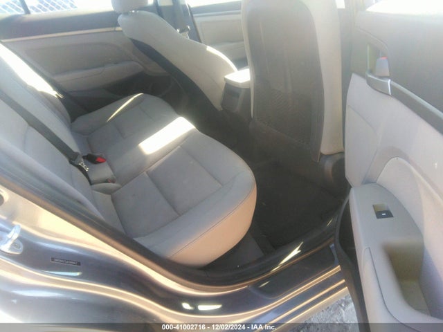 Hyundai Elantra Value Edition 2018 5NPD84LF5JH399963 Image 8