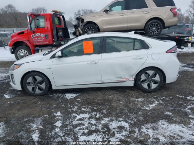 KMHC85LC4LU239732 Hyundai Ioniq Hybrid Sel