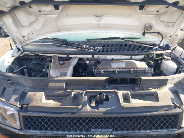 1GCWGAFP0K1166242 Chevrolet Express 2500 Work Van