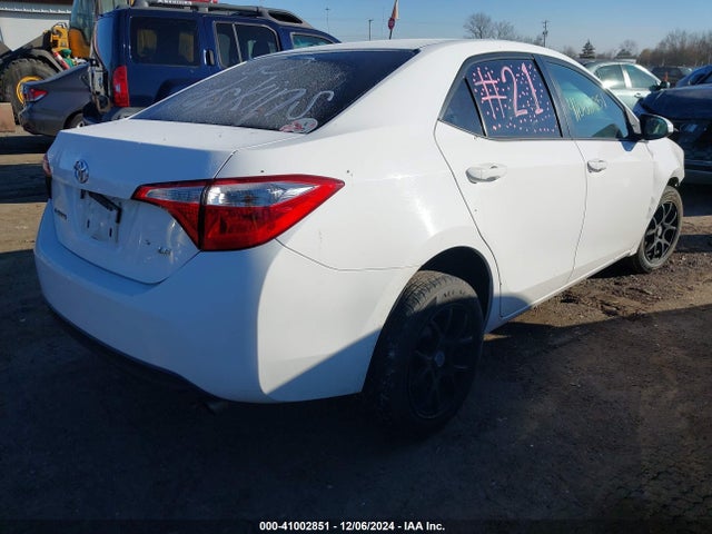 Toyota COROLLA LE 2015 2T1BURHE2FC242059 Image 4